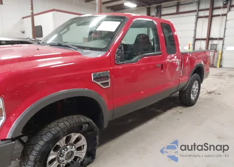 2008 Ford F-250 Fx4/Lariat/Xl/Xlt z USA, uszkodzony, nr VIN 1FTSX21R88EC70475